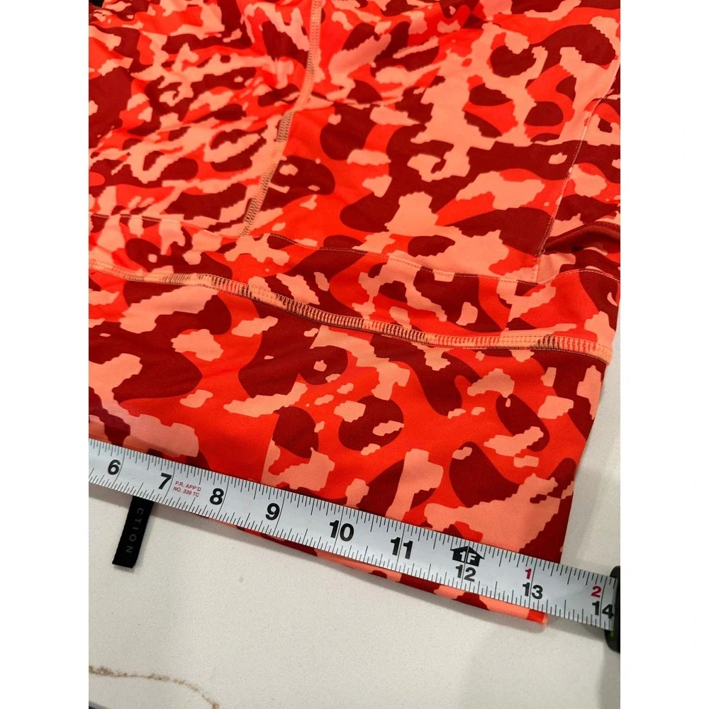 Nike Icon Clash Dri-FIT Womens Red Orange Camo‎ Crop Leggings Zip Front Medium